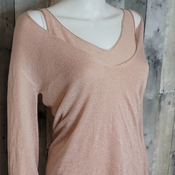 Escada Lightweight Shiny Layerd Sweather - Picture 5 of 13